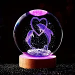 Boule de cristal de lune de dauphin 3D