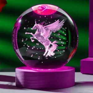 Sphère de Cristal Licorne 3D – Gravure Laser avec Socle en Bois